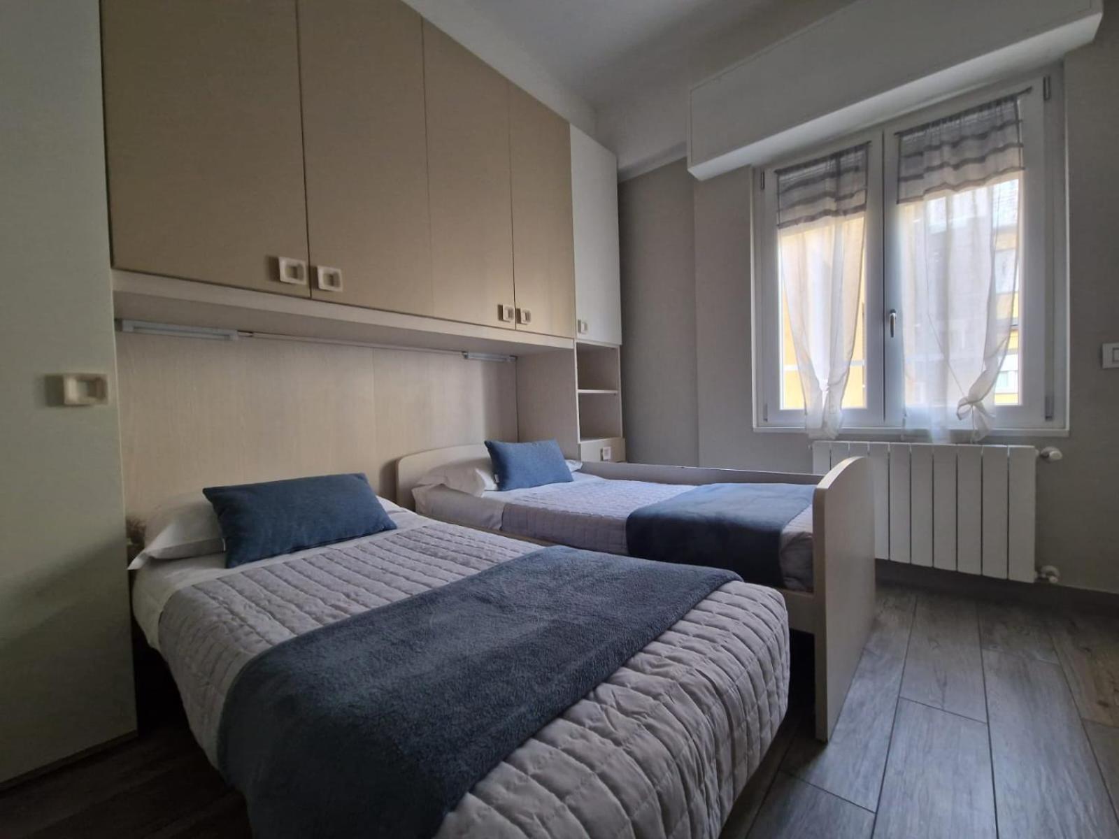 Bgy Central Apartments Бергамо Экстерьер фото