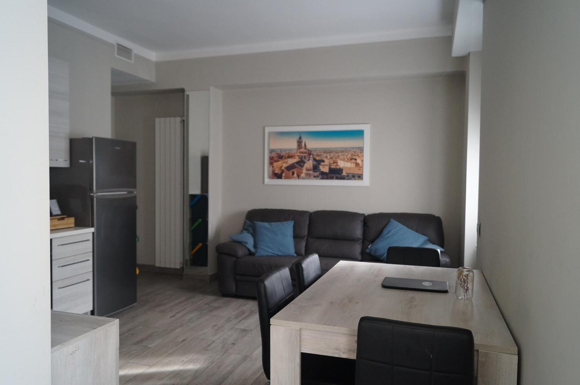 Bgy Central Apartments Бергамо Экстерьер фото
